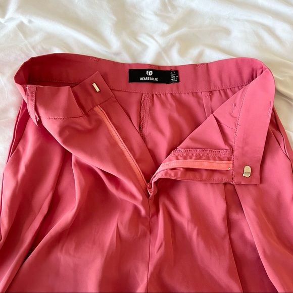 {SOLD} Heartbreak Longline Tailored Shorts - Picture 6 of 7